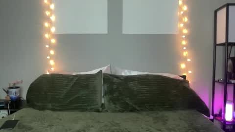 Snapshot of lovefromrose1 chatting on 02.06.26 Olivia Rose online show from 02.06.26