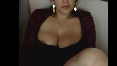 Snapshot of lovefuckingnsucking chatting on 11.04.25 Ashley and Leon online show from 11.04.25