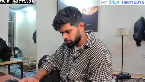Snapshot of lovehairyindian chatting on 12.27.24 Indian hairy online show from 12.27.24