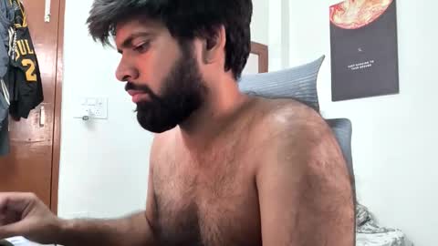 Snapshot of lovehairyindian chatting on 09.29.25 Indian hairy online show from 09.29.25
