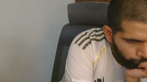 Snapshot of lovehairyindian chatting on 06.19.26 Indian hairy online show from 06.19.26