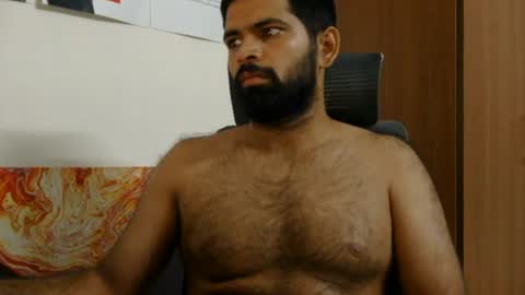 Snapshot of lovehairyindian chatting on 08.07.26 Indian hairy online show from 08.07.26