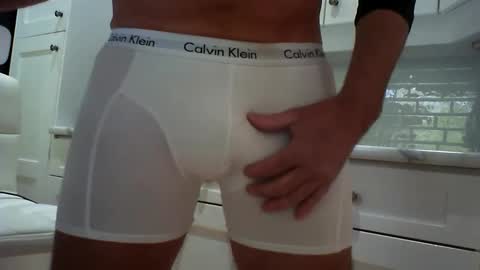 lovehairyone online show from 01.06.25