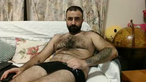 loveivat80 online show from 01.25.25