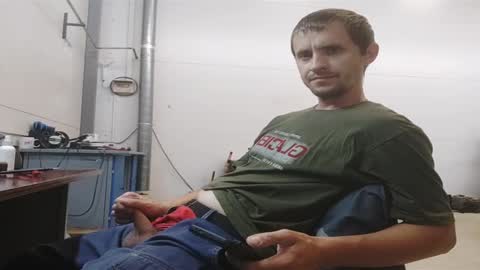 Snapshot of lovejimmi chatting on 09.10.25 lovejimmi online show from 09.10.25