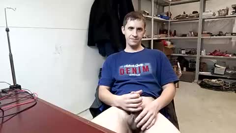 Snapshot of lovejimmi chatting on 11.17.25 lovejimmi online show from 11.17.25