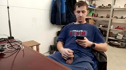 Snapshot of lovejimmi chatting on 11.18.25 lovejimmi online show from 11.18.25