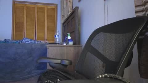 Snapshot of lovelace390 chatting on 11.13.25 Amber online show from 11.13.25