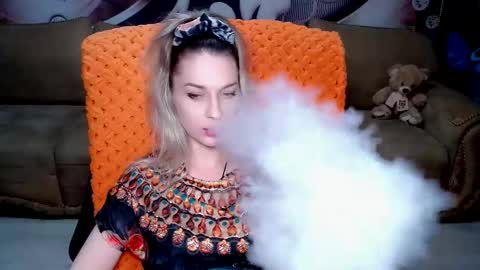 Snapshot of lovellymalina chatting on 02.07.25 private open online show from 02.07.25