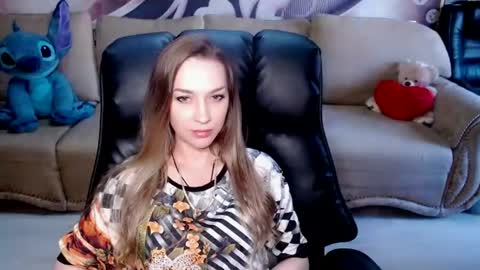 private open online show from 07.25.26