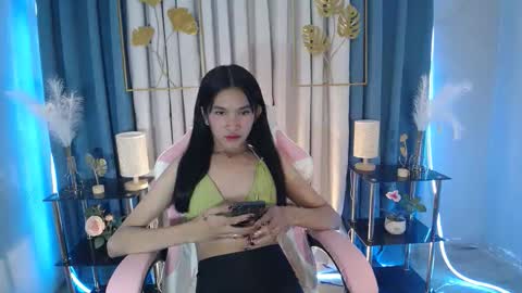 BELLA online show from 04.29.26