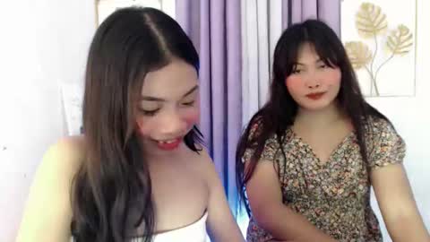 Snapshot of lovely_carmen_intown chatting on 10.26.25 lovely_carmen_intown online show from 10.26.25