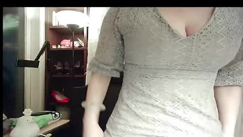 DANA KIM online show from 11.24.25