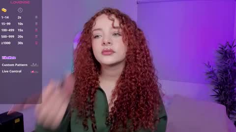 Snapshot of lovely_emma18 chatting on 02.07.26 Emma online show from 02.07.26