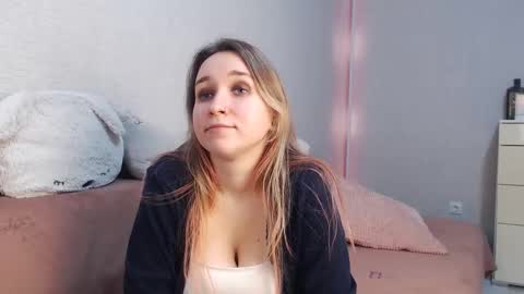 Lovely Hayley online show from 01.31.26