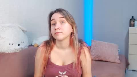 Lovely Hayley online show from 02.16.26