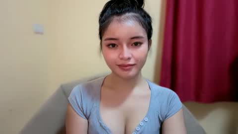 Lovely Laura online show from 09.21.25