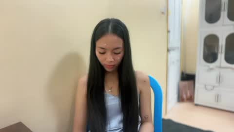 Snapshot of lovely_leah23 chatting on 07.18.26 lovely_leah23 online show from 07.18.26