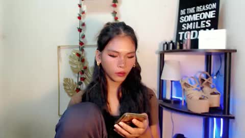 Snapshot of lovely_oliviax chatting on 04.16.26 KATE online show from 04.16.26