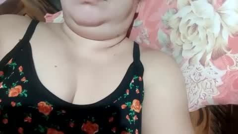 lovely_orchid online show from 01.19.25