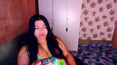 Snapshot of lovely_ricaxxx chatting on 10.22.25 lovely_ricaxxx online show from 10.22.25