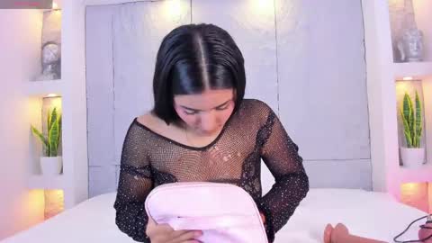 Lovely online show from 04.10.26