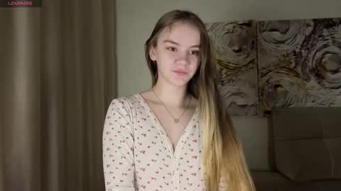 lovelygracee online show from 11.17.25