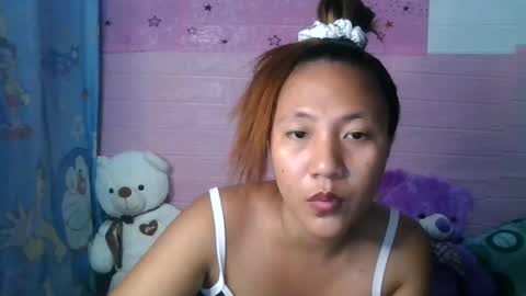 Snapshot of lovelyladylynxxx chatting on 02.13.25 LocwlyLSYlYNXXX online show from 02.13.25