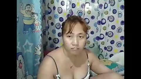 Snapshot of lovelyladylynxxx chatting on 10.05.25 LocwlyLSYlYNXXX online show from 10.05.25