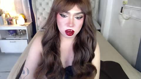 Snapshot of lovelymarie69 chatting on 12.15.24 Rebeca online show from 12.15.24