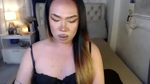 Snapshot of lovelymarie69 chatting on 01.11.25 Rebeca online show from 01.11.25