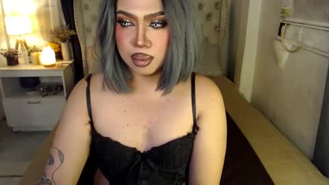 Snapshot of lovelymarie69 chatting on 01.19.25 Rebeca online show from 01.19.25