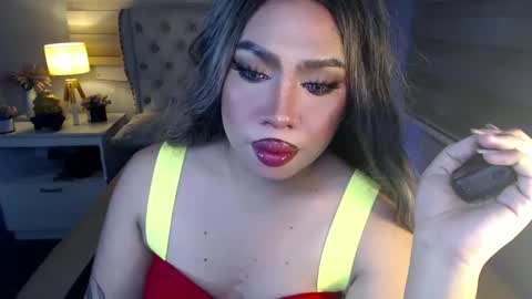 Snapshot of lovelymarie69 chatting on 02.13.25 Rebeca online show from 02.13.25