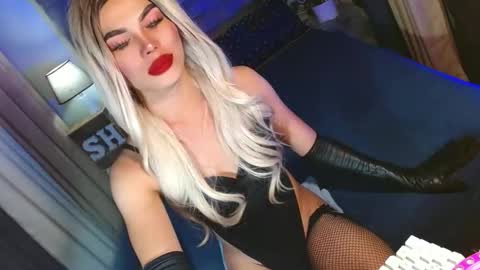 lovelymiss_shyna11 online show from 01.13.26