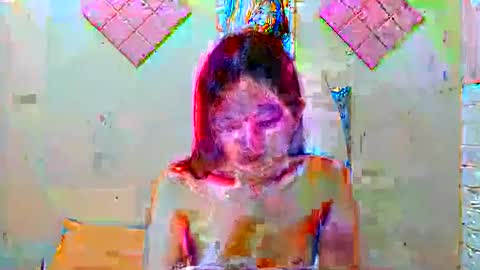 Snapshot of lovelypetitebigcock chatting on 11.19.25 lovelypetitebigcock online show from 11.19.25