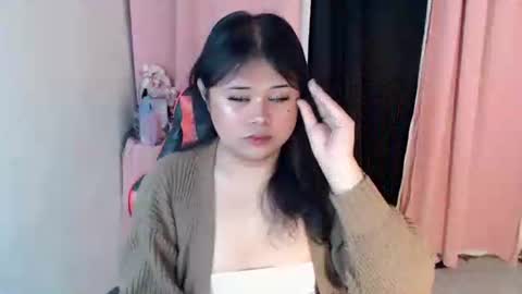 Snapshot of lovelypinaychubsx chatting on 02.13.26 lovely online show from 02.13.26