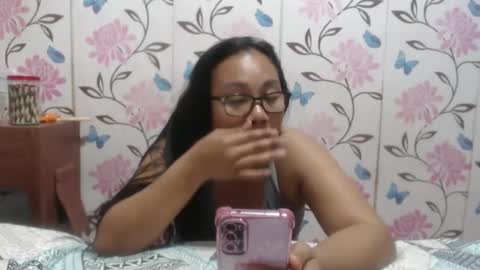 Angelquey online show from 01.22.25