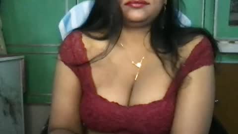 Snapshot of lovelyrose36 chatting on 06.19.26 lovelyrose36 online show from 06.19.26