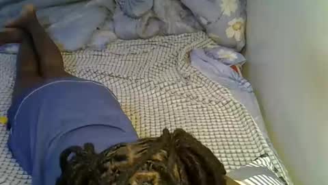 lovelytin online show from 10.26.25