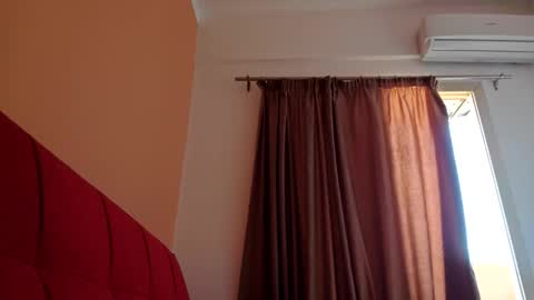 Snapshot of loveme82016 chatting on 12.18.25 loveme82016 online show from 12.18.25