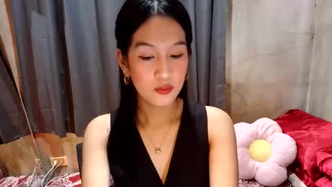 Snapshot of loveme_fiona chatting on 10.16.25 loveme_fiona online show from 10.16.25