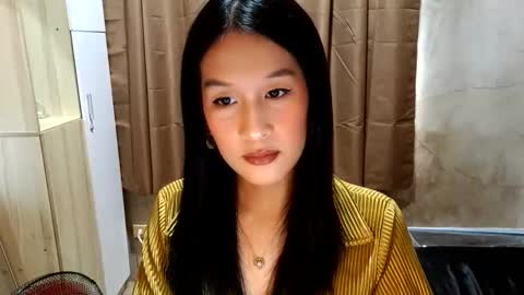 Snapshot of loveme_fiona chatting on 11.23.25 loveme_fiona online show from 11.23.25