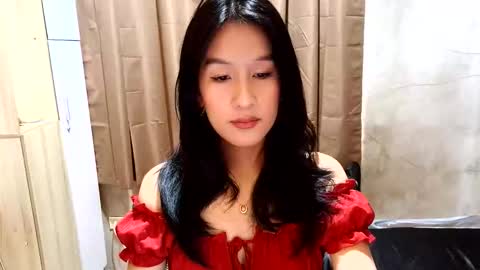 Snapshot of loveme_fiona chatting on 12.01.25 loveme_fiona online show from 12.01.25