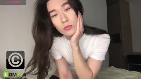 Snapshot of lovememore000 chatting on 01.19.25 Mikie online show from 01.19.25