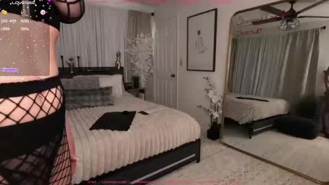 Scarlett online show from 01.17.25