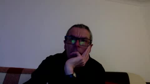 Snapshot of lovepvclate40s chatting on 12.01.25 lovepvcearly50s online show from 12.01.25