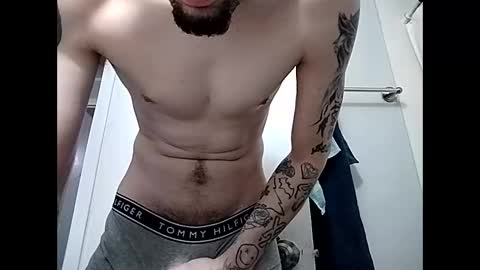 Snapshot of loverboy4411 chatting on 01.15.25 loverboy4411 online show from 01.15.25