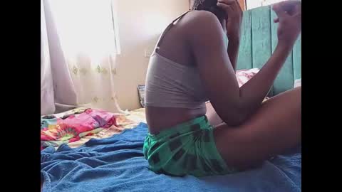 Snapshot of lovergirl2003 chatting on 01.24.25 Kate online show from 01.24.25