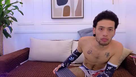 sofia and bryan online show from 03.07.26