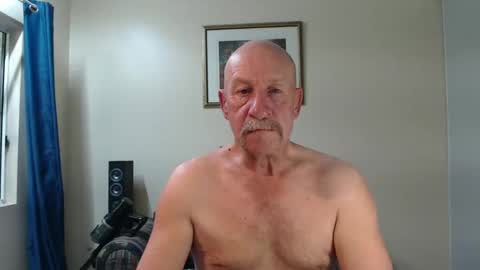 Snapshot of lovesblackazz chatting on 12.05.24 Lovesblackazz online show from 12.05.24